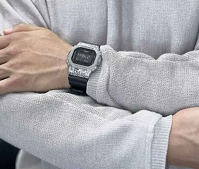 GM-5600GC-1